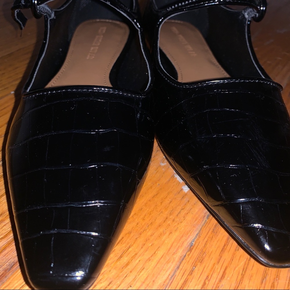 Square toe Mary Jane style shoe
